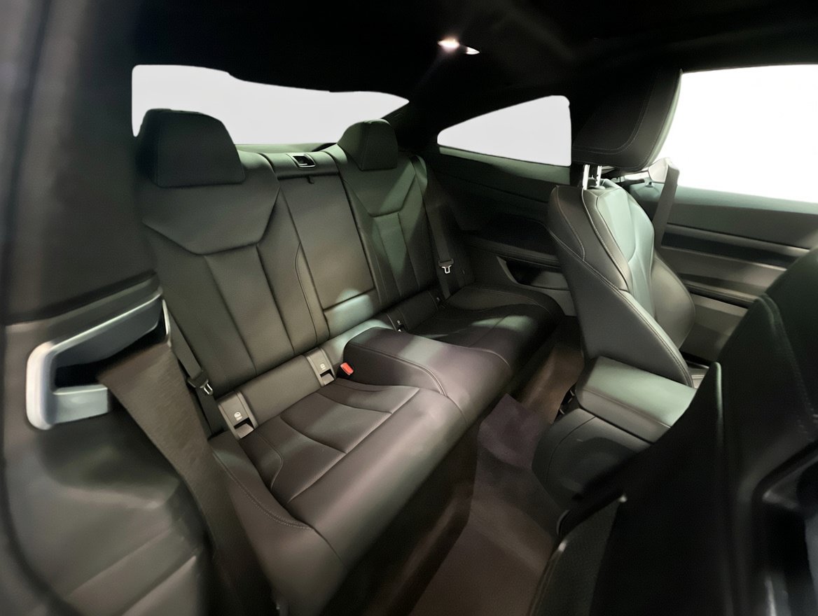 Used 2022 BMW 430i Coupe w/ Convenience Package RWD image 21