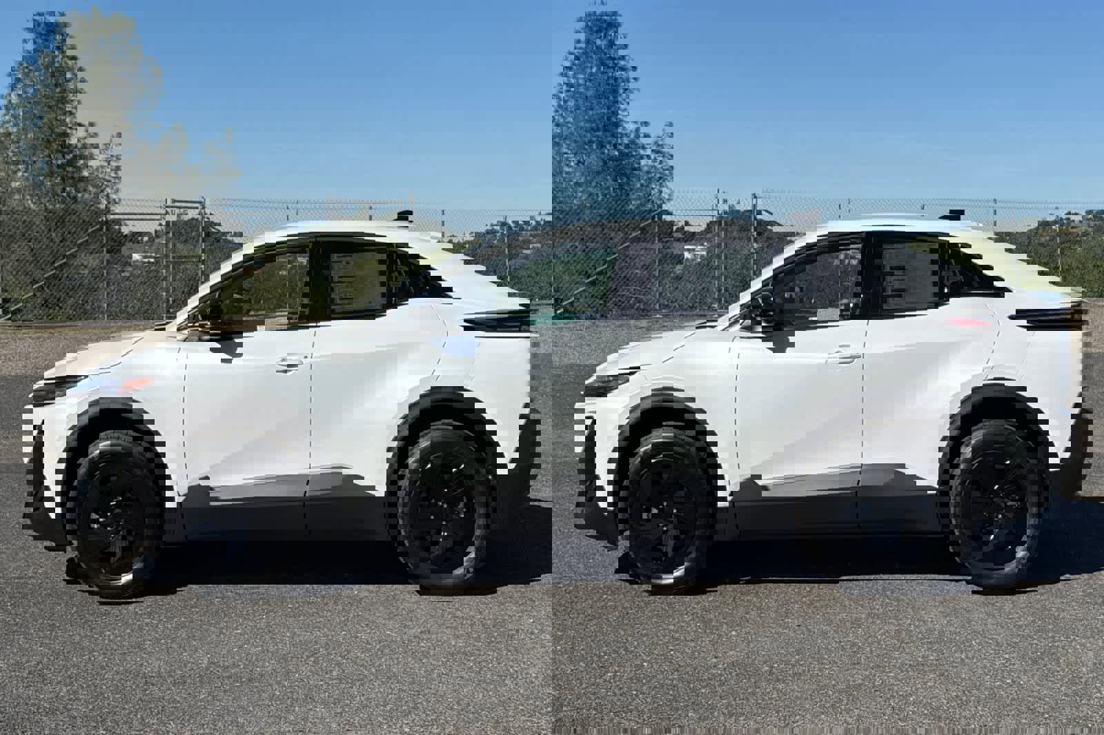 New 2026 Subaru Uncharted Premium image 6