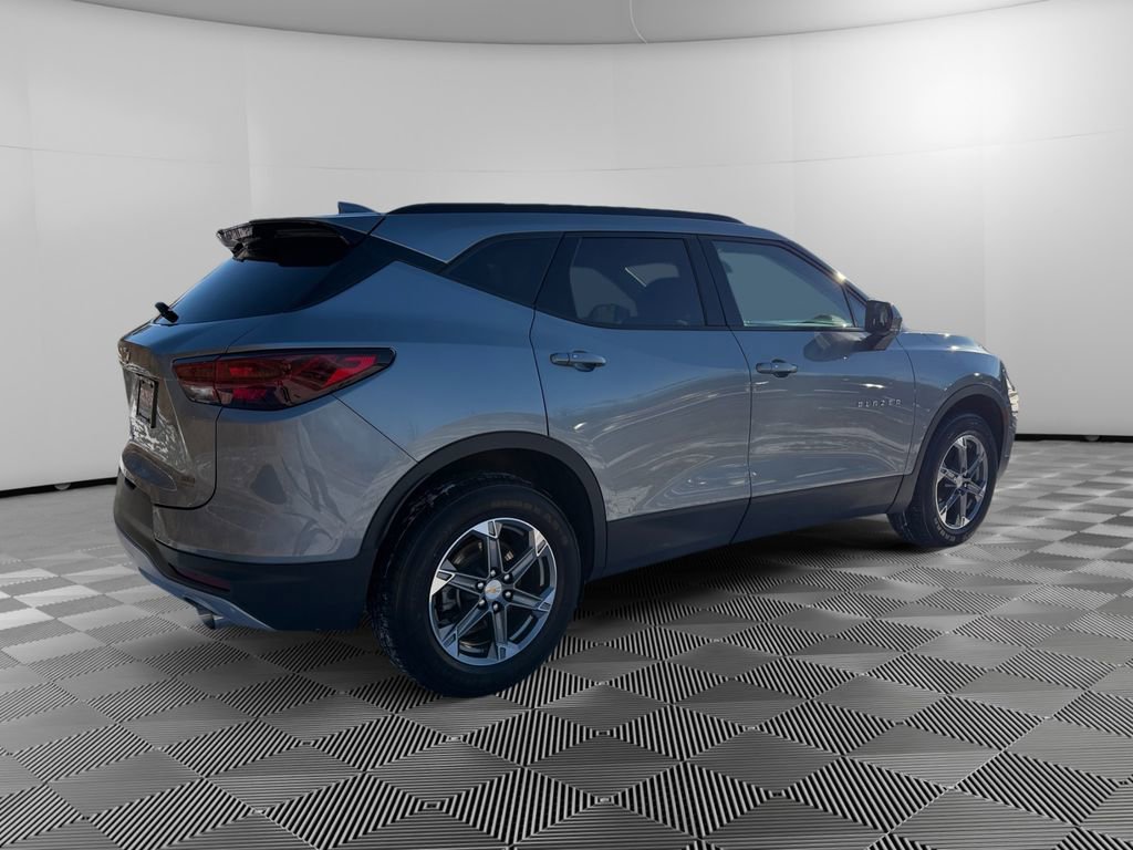 Used 2023 Chevrolet Blazer LT w/ Convenience Package image 7