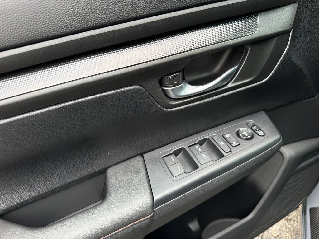 Used 2023 Honda CR-V Sport image 32
