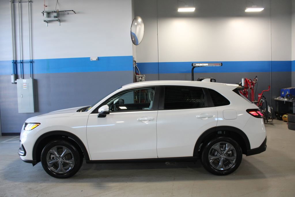 Used 2026 Honda HR-V LX image 15