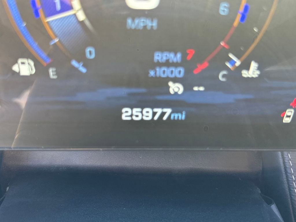 Used 2025 Chevrolet Equinox LT w/ Convenience Package II image 23