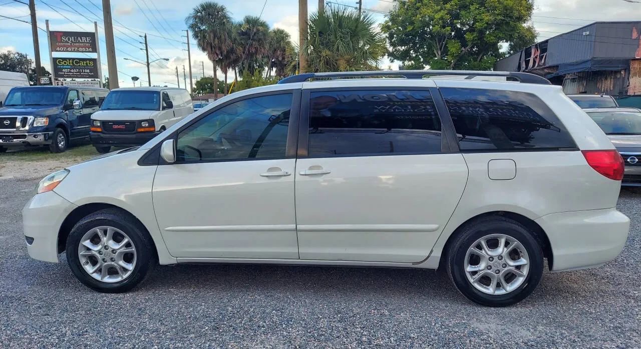 Used 2006 Toyota Sienna XLE Limited FWD image 14