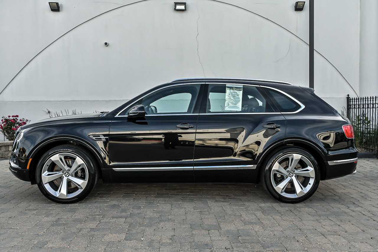 Used 2020 Bentley Bentayga AWD/4WD image 10