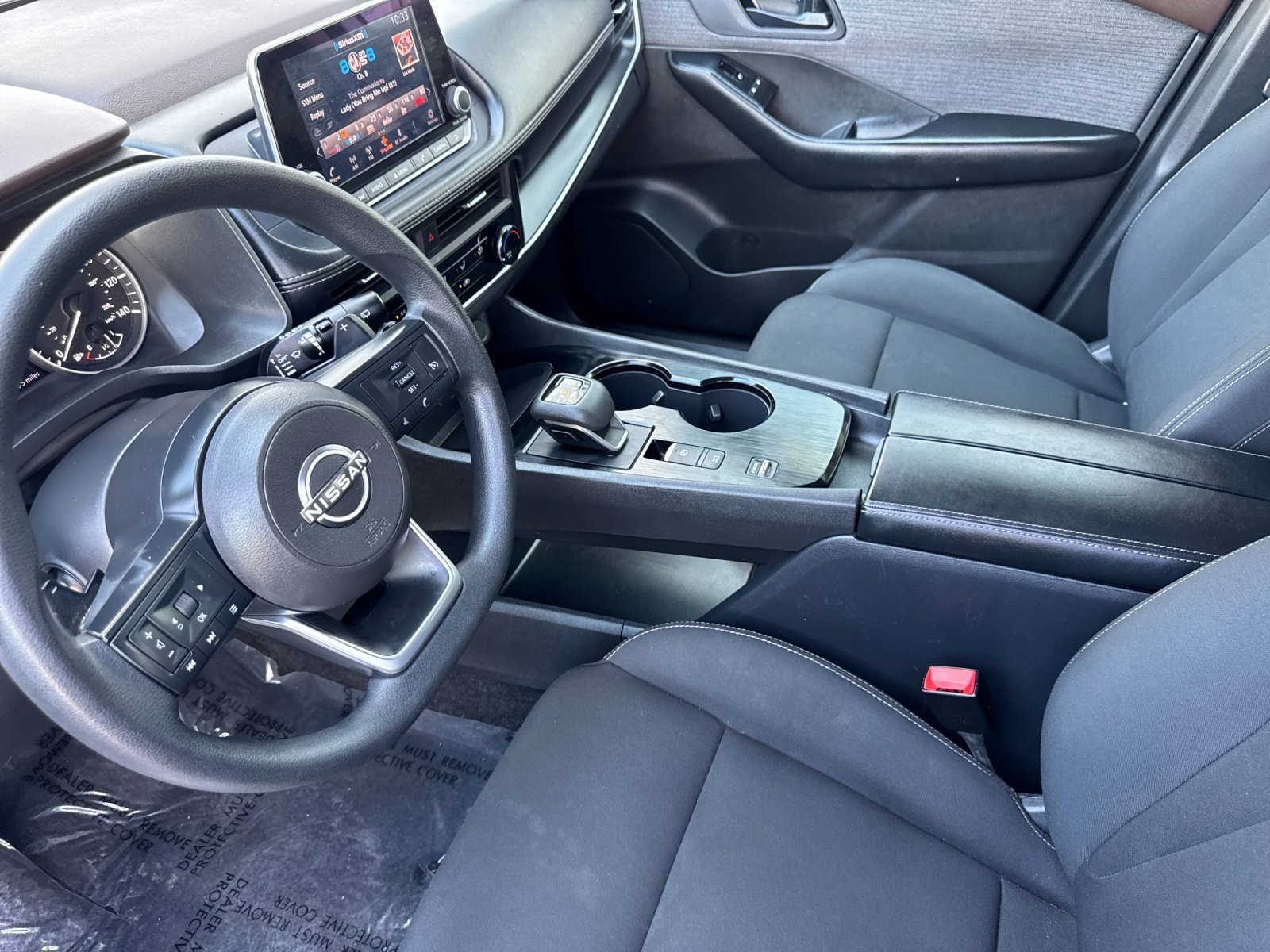 Used 2023 Nissan Rogue S image 9