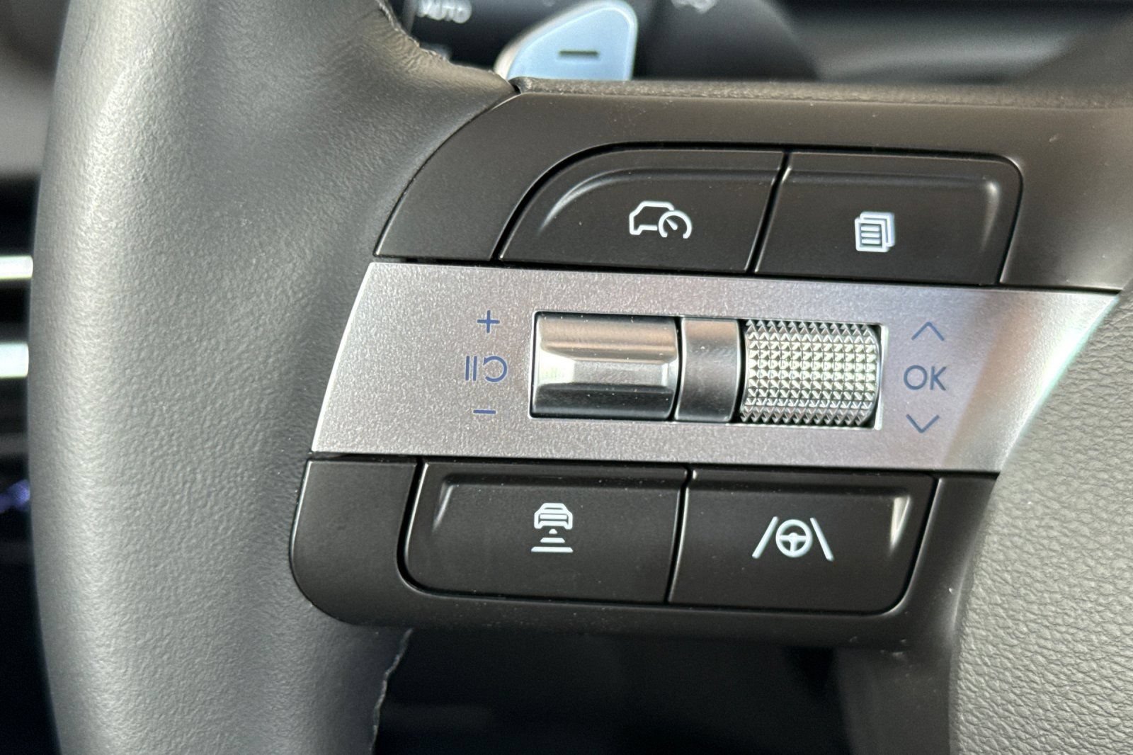 New 2025 Hyundai Santa Cruz XRT AWD/4WD image 31