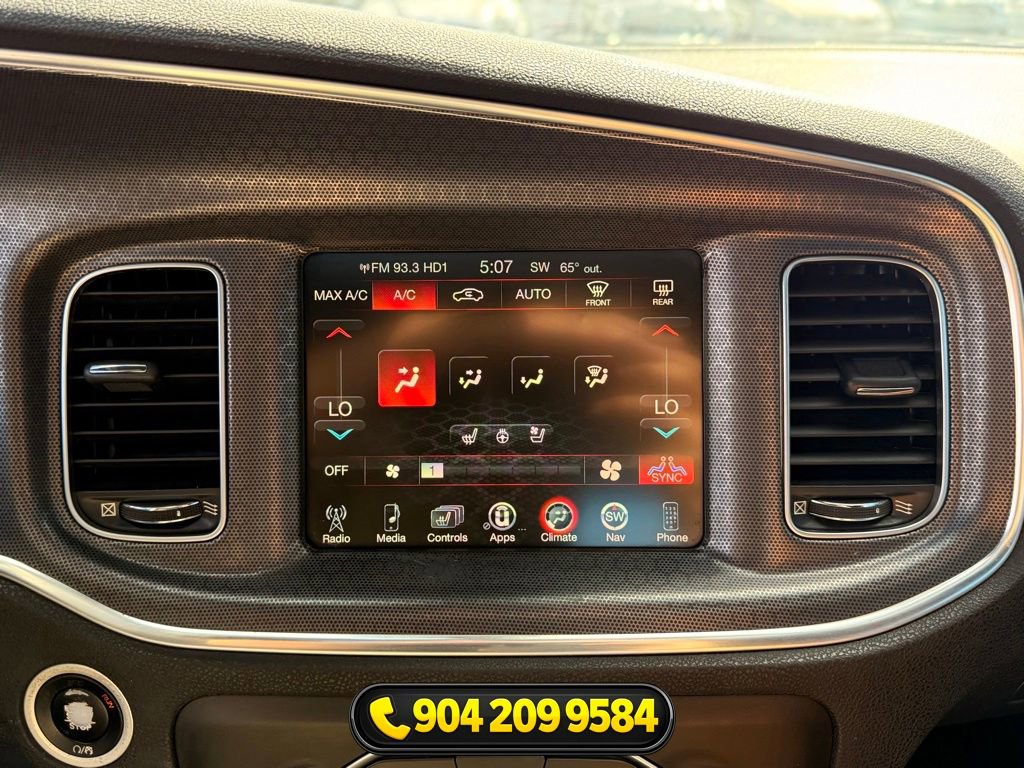 Used 2016 Dodge Charger R/T Scat Pack w/ Beats Audio Group RWD image 22
