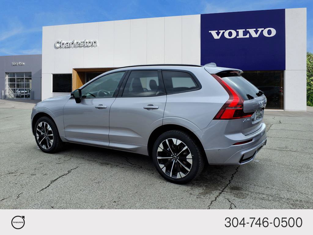 Certified 2026 Volvo XC60 B5 Plus w/ Climate Package AWD/4WD image 5