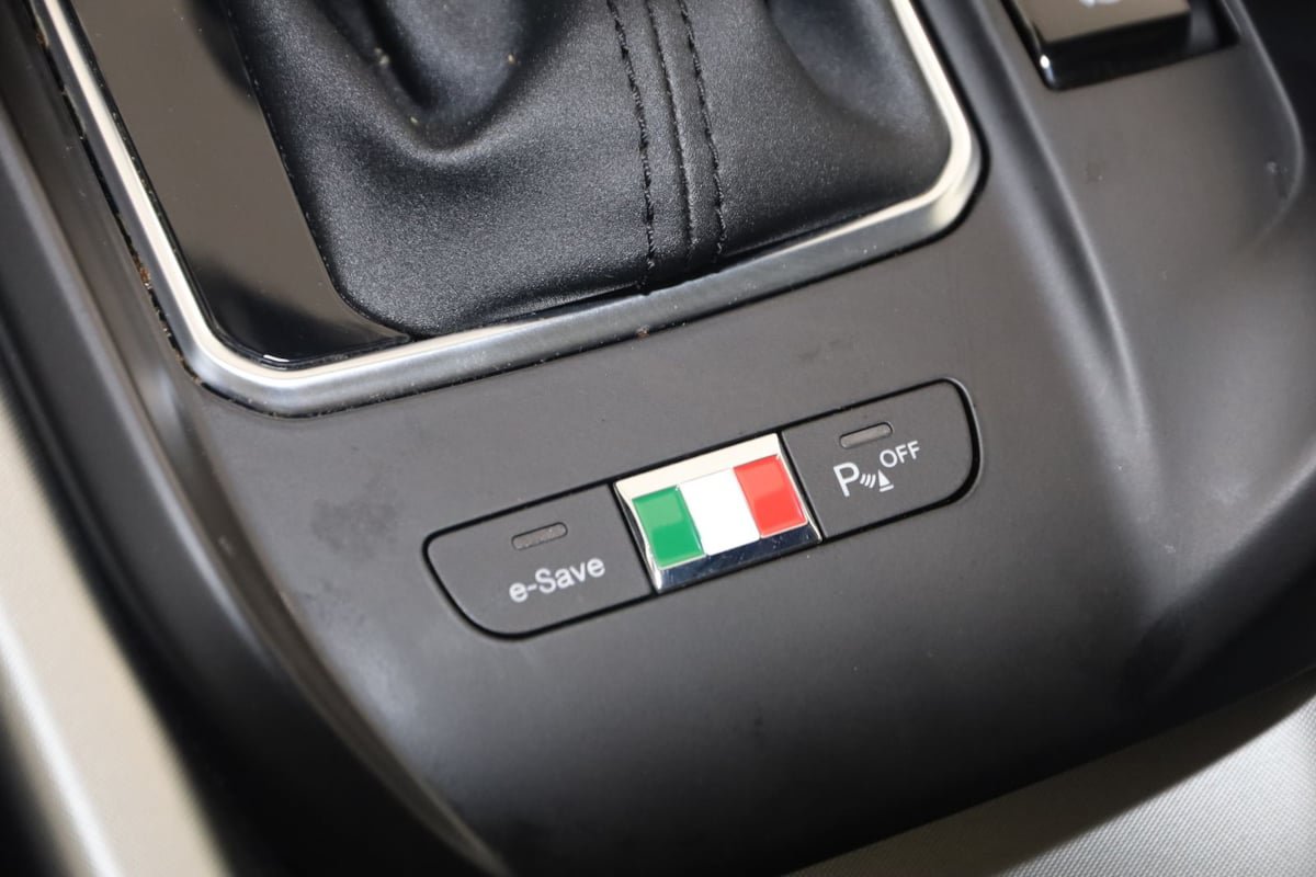 Used 2024 Alfa Romeo Tonale Veloce w/ Active Assist Package AWD/4WD image 27