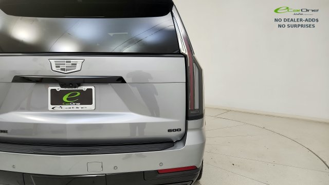 Used 2026 Cadillac Escalade Platinum Sport w/ LPO, ONYX Package AWD/4WD image 29