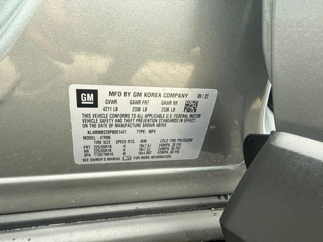 Used 2023 Buick Encore GX Preferred w/ Cold Weather Comfort Package FWD image 17