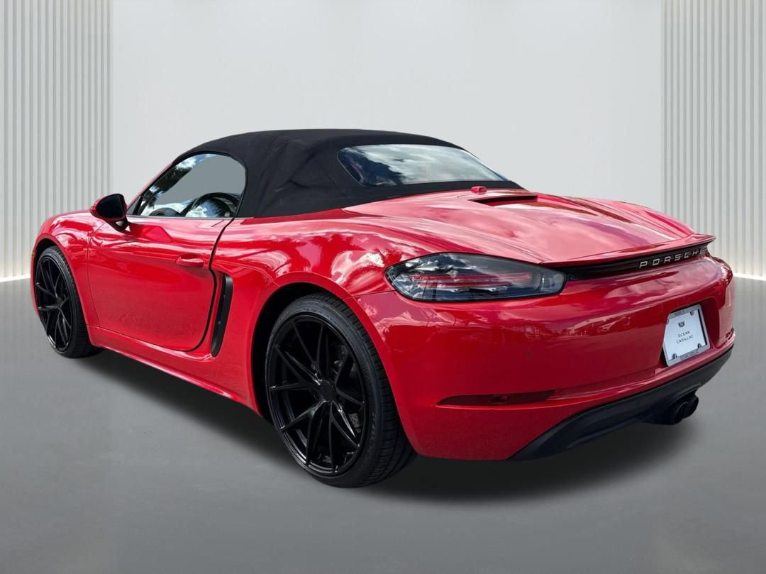 Used 2021 Porsche 718 Boxster image 7