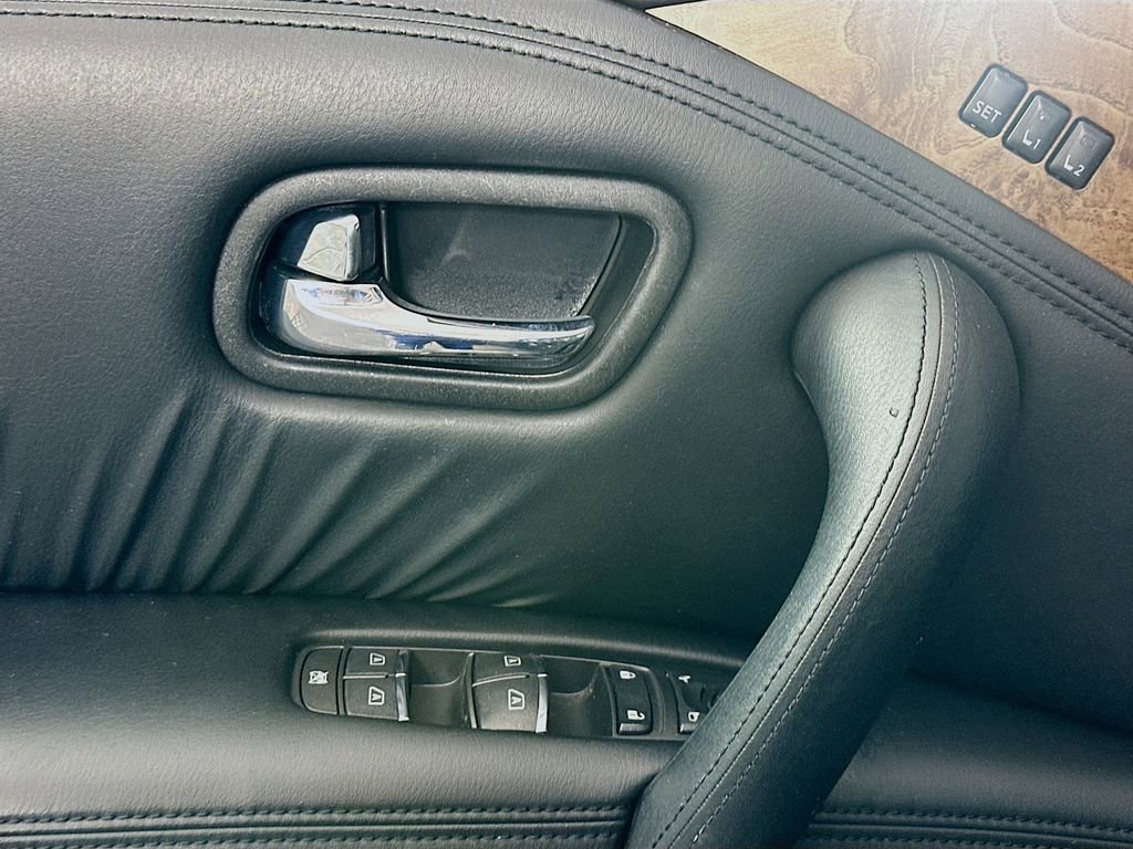 Used 2021 Nissan Armada SL w/ Captain's Chairs Package image 17