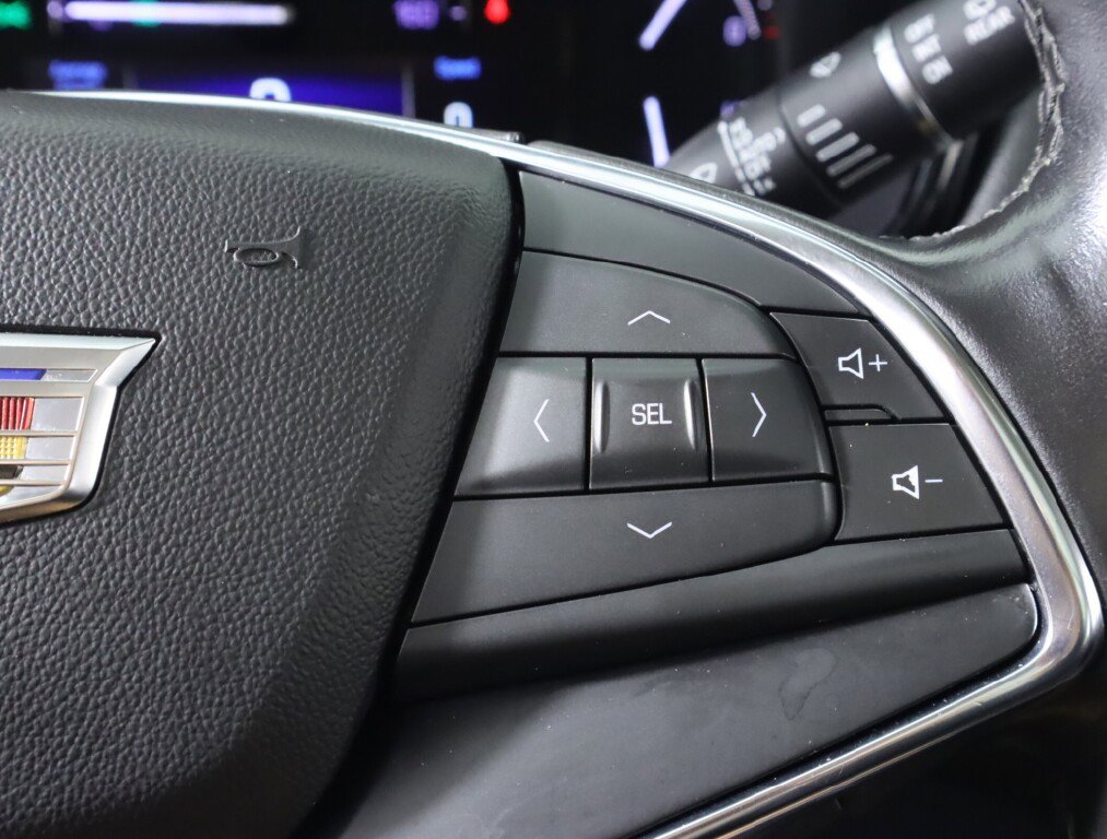 Used 2019 Cadillac XT5 Premium Luxury image 13