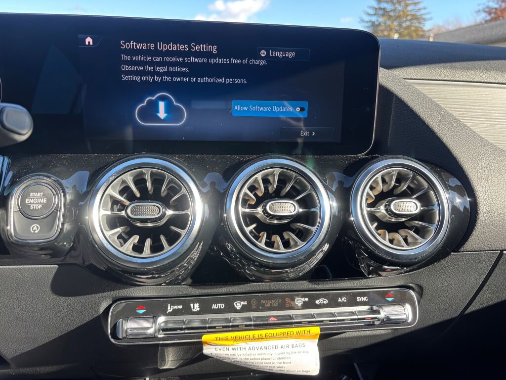 New 2026 Mercedes-Benz GLA 250 4MATIC image 21