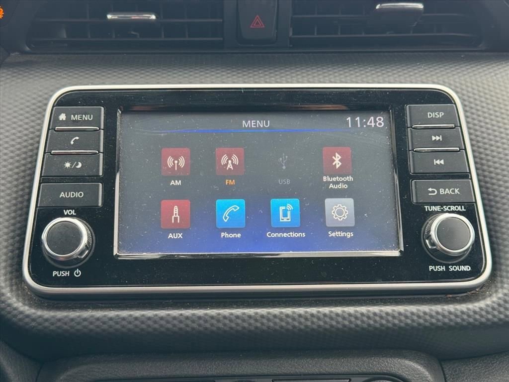 Used 2022 Nissan Kicks S image 23