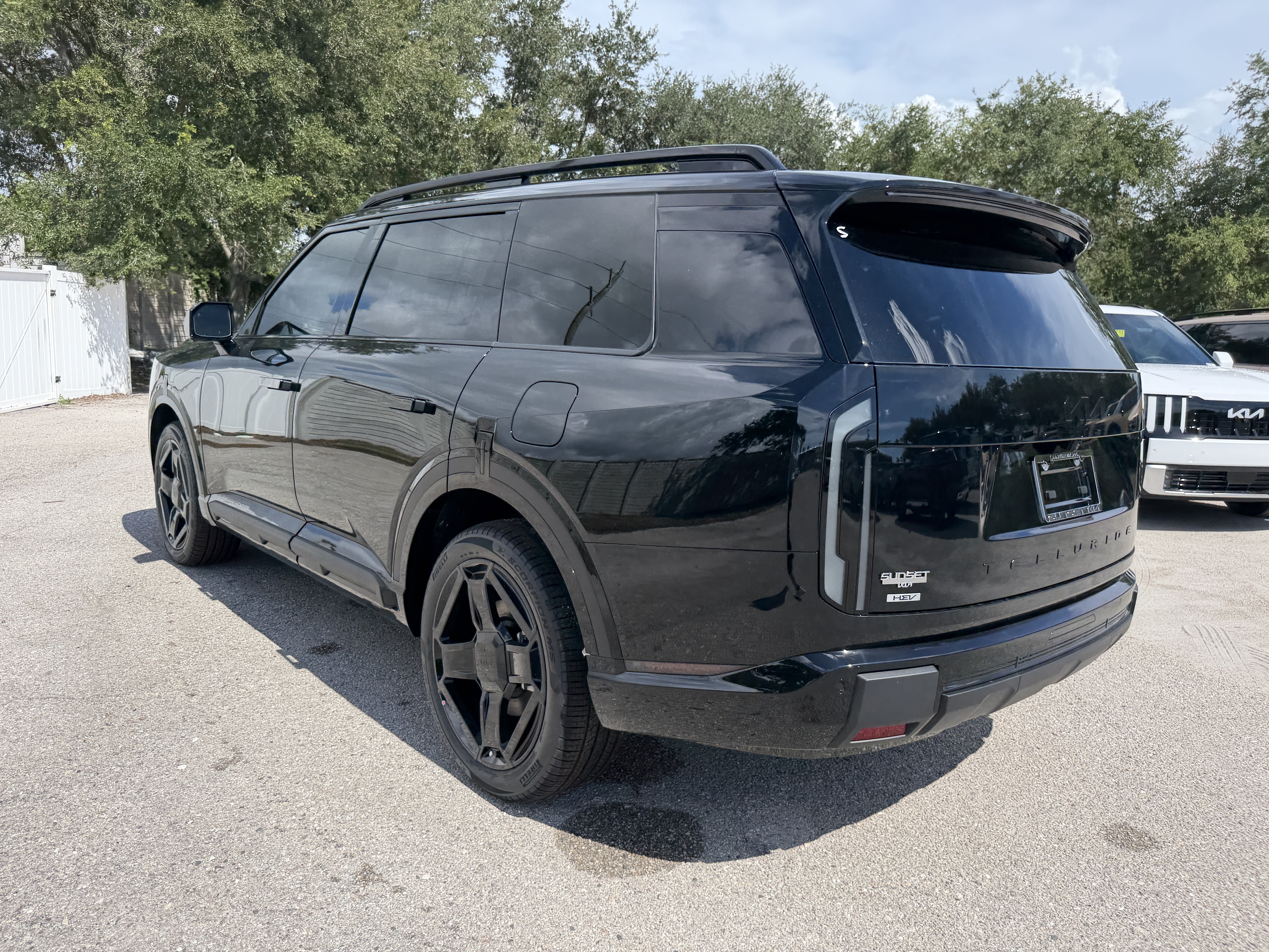 New 2027 Kia Telluride SX X-Line w/ Towing Package AWD/4WD image 5