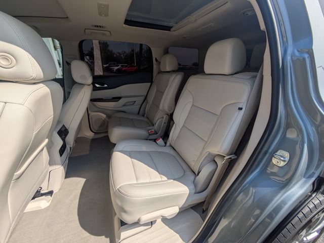 Used 2023 GMC Acadia Denali w/ Trailering Package FWD image 13
