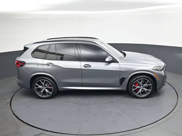 Used 2026 BMW X5 xDrive40i w/ M Sport Package AWD/4WD image 23
