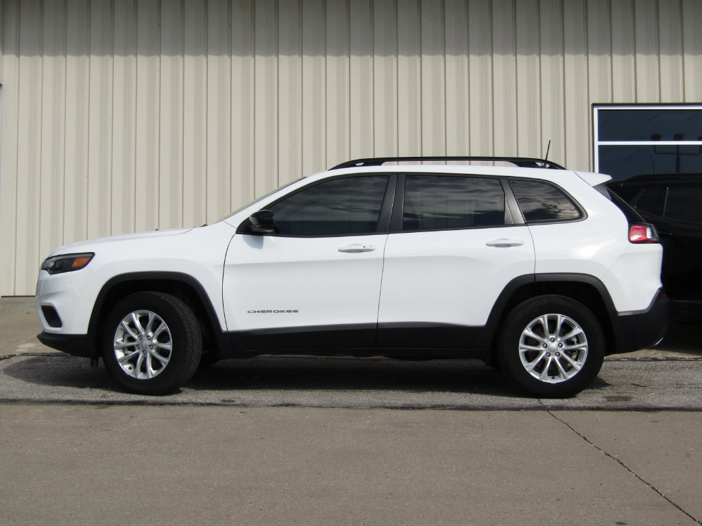 Used 2022 Jeep Cherokee Latitude Lux AWD/4WD image 11