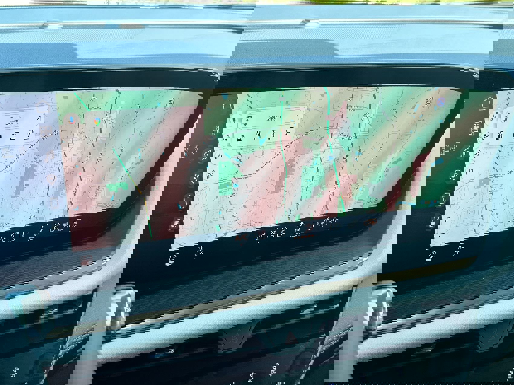 New 2025 Buick Envision Avenir image 13