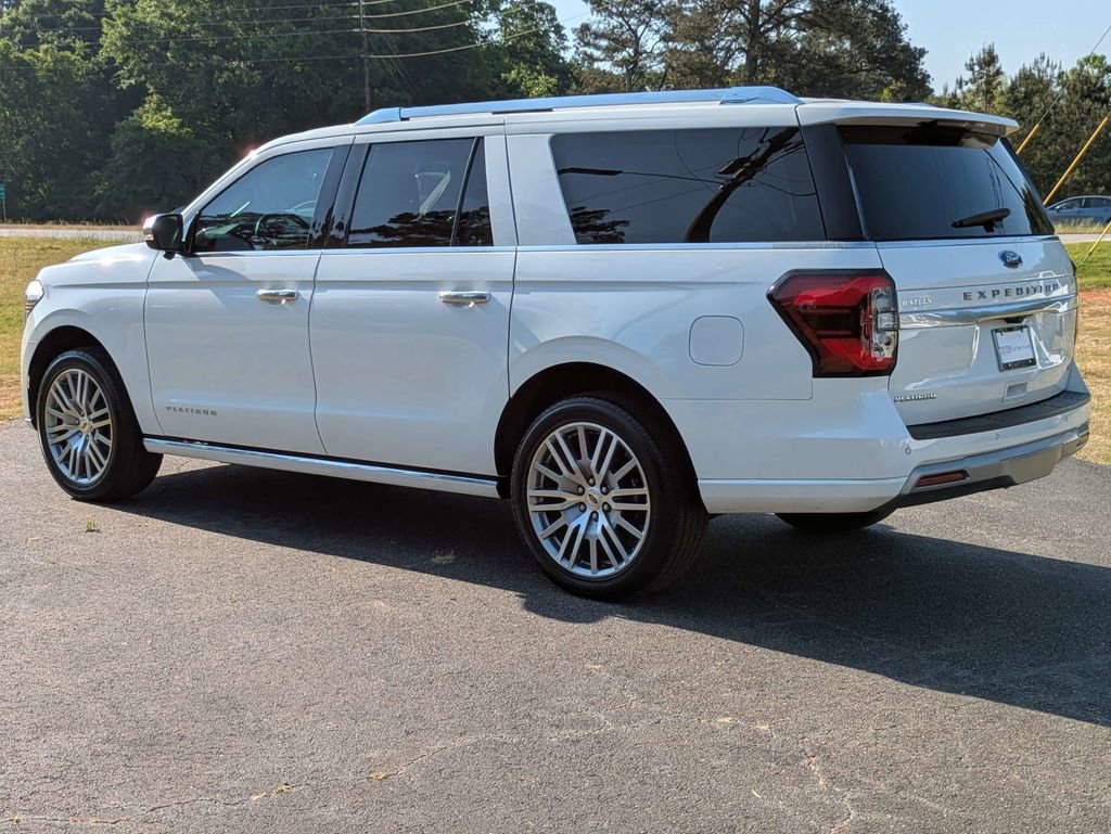 Used 2023 Ford Expedition Max Platinum RWD image 4
