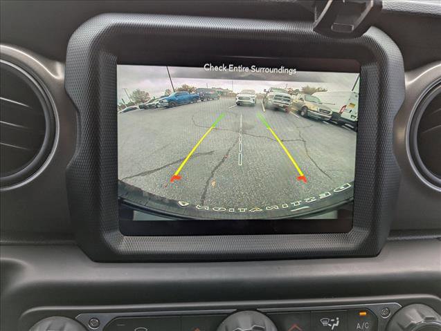 Used 2023 Jeep Wrangler Willys image 19