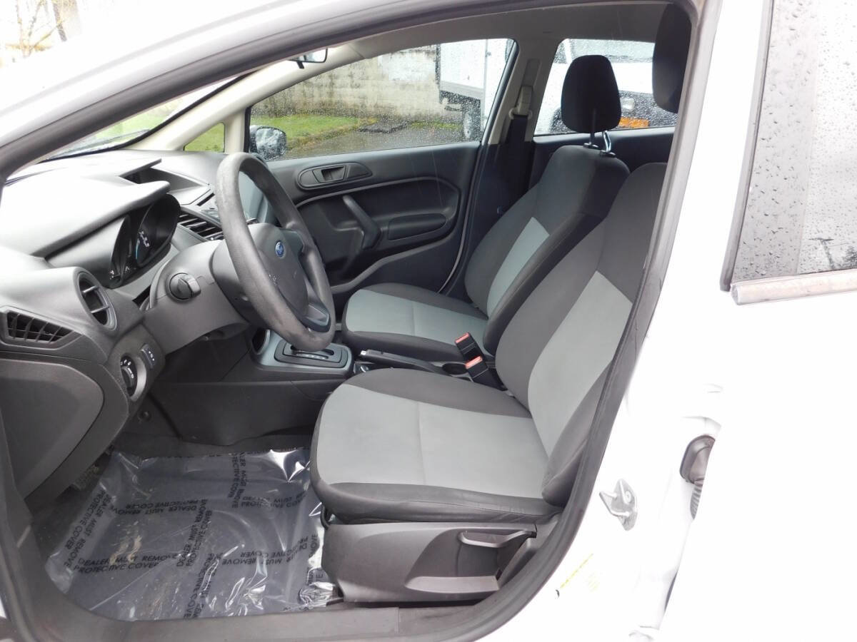 Used 2018 Ford Fiesta S image 6