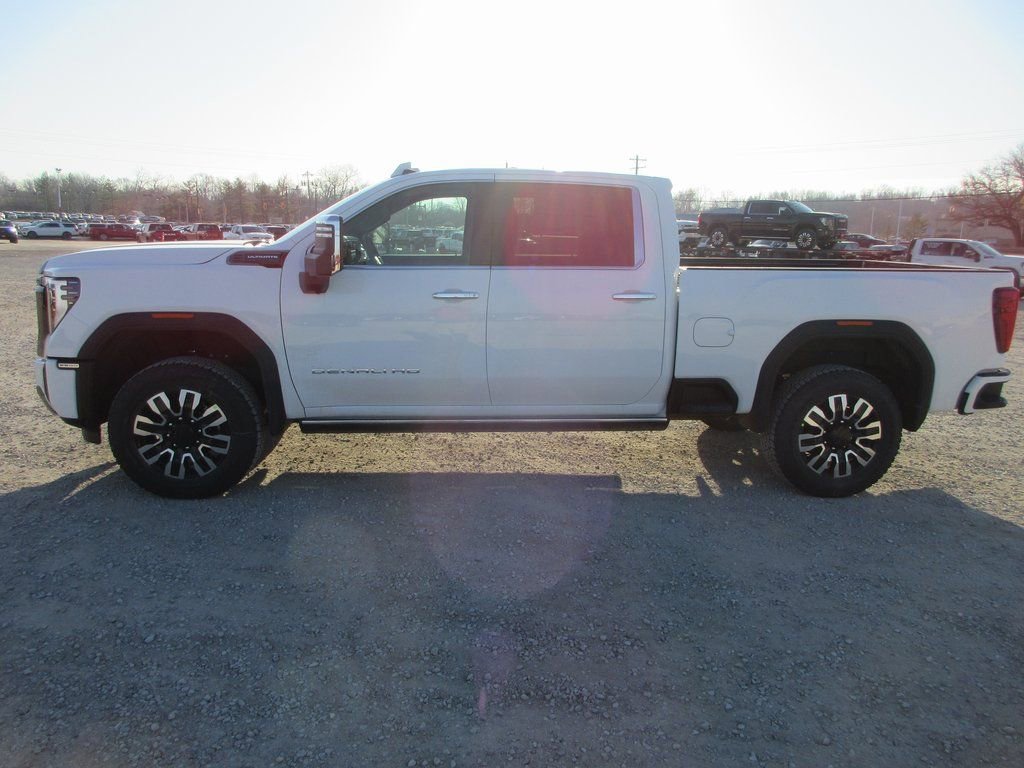 New 2026 GMC Sierra 2500 Denali Ultimate image 10