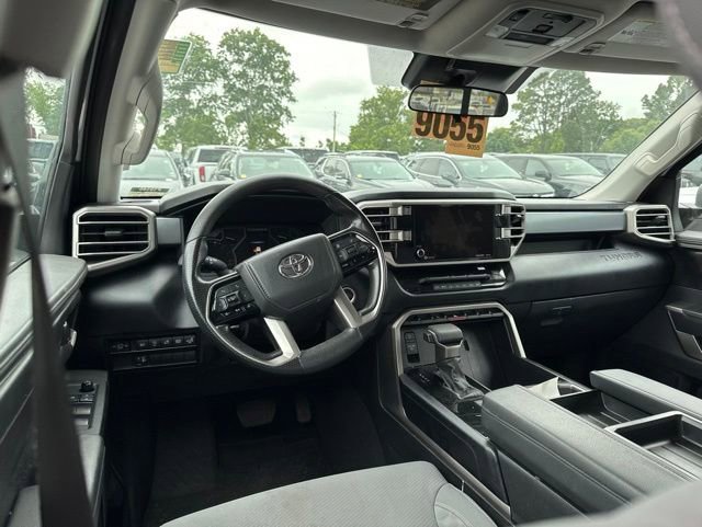 Used 2022 Toyota Tundra SR5 w/ SR5 Convenience Package RWD image 15