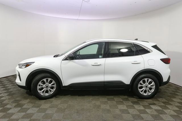 Used 2023 Ford Escape Active AWD/4WD image 6
