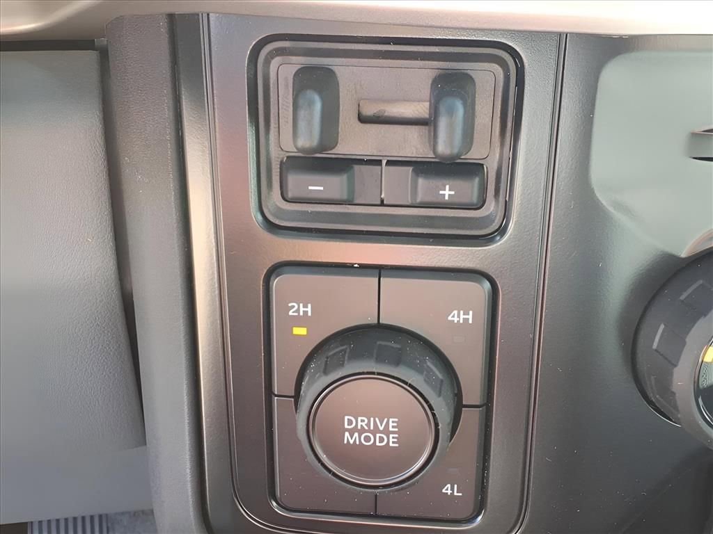 New 2026 Ford F550 4x4 Regular Cab Super Duty image 9