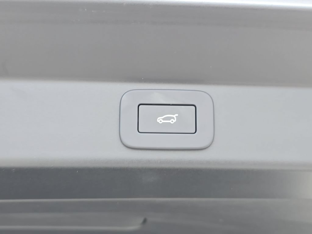 Certified 2026 Land Rover Range Rover Sport Dynamic SE AWD/4WD image 16