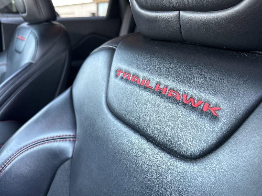 Used 2022 Jeep Cherokee Trailhawk w/ Trailer Tow Group image 24