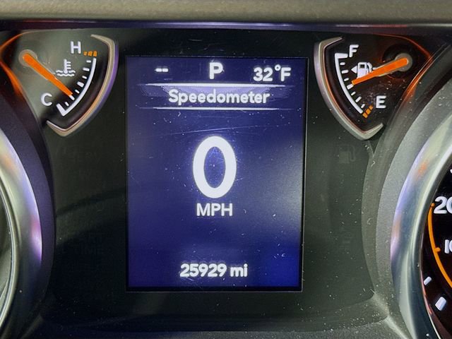 Used 2023 Jeep Gladiator Sport image 12