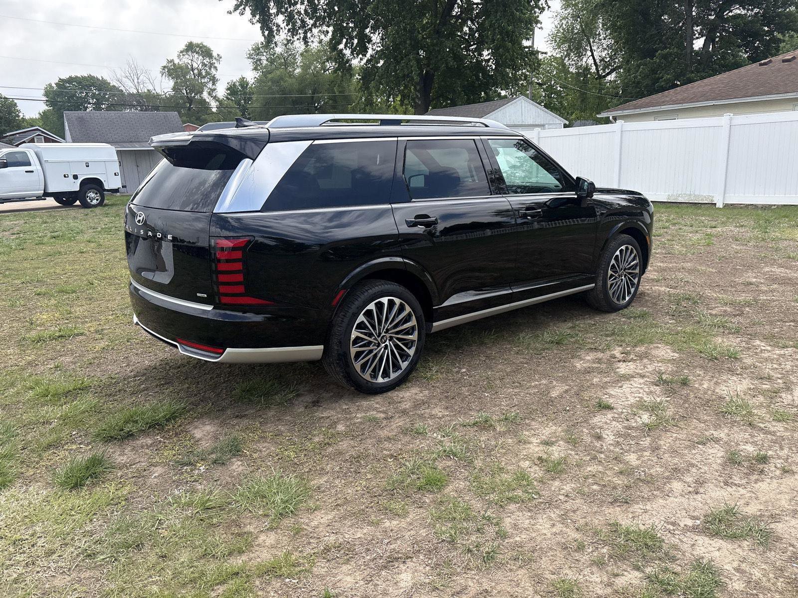 Used 2026 Hyundai Palisade Calligraphy AWD/4WD image 6
