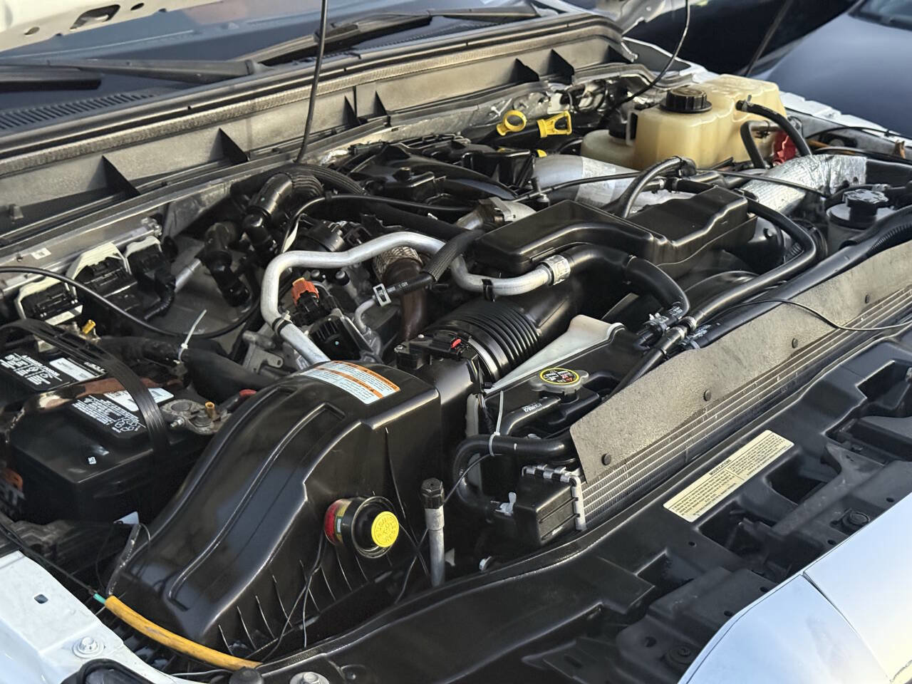 Used 2016 Ford F250 Lariat w/ Lariat Ultimate Package image 11