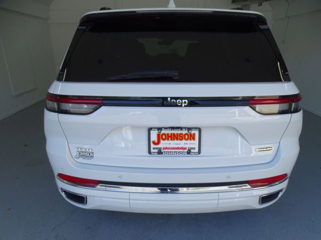 Certified 2023 Jeep Grand Cherokee Overland AWD/4WD image 22