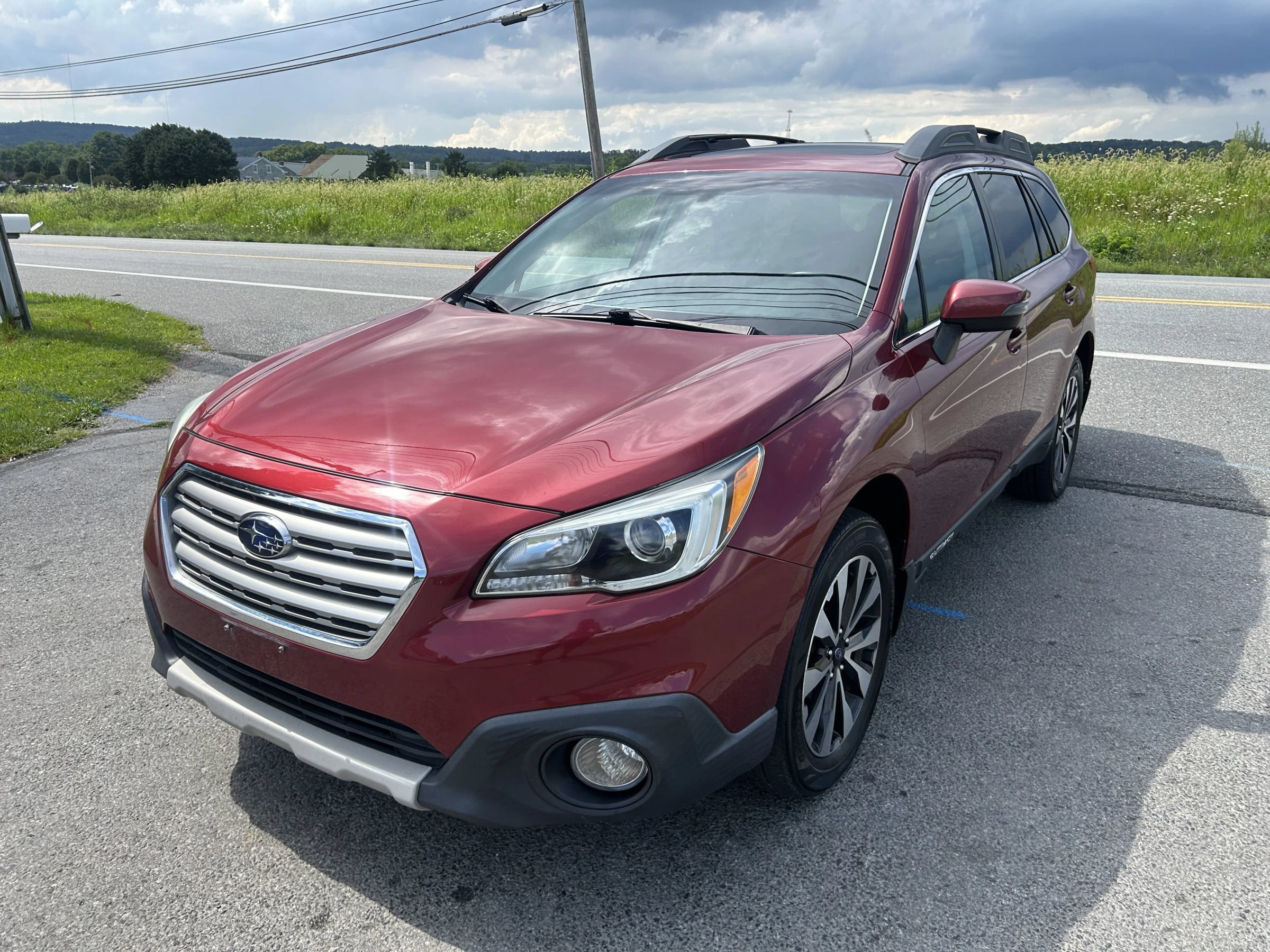 Used 2016 Subaru Outback 2.5i Limited AWD/4WD image 4