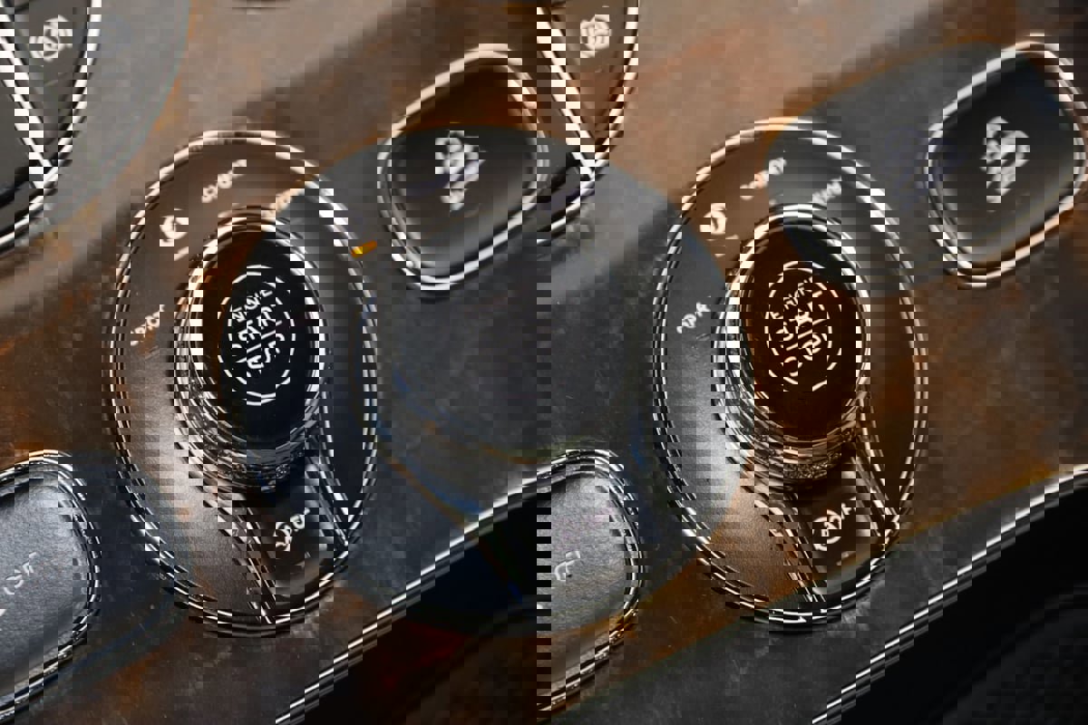 Used 2019 Bentley Bentayga image 41