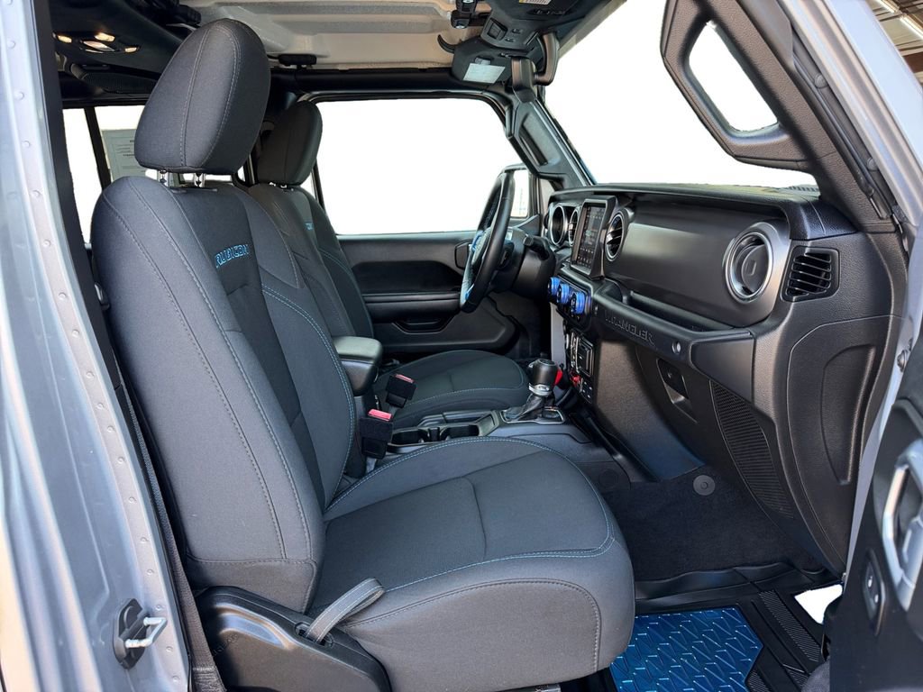 Used 2021 Jeep Wrangler Unlimited Rubicon 4xe image 17