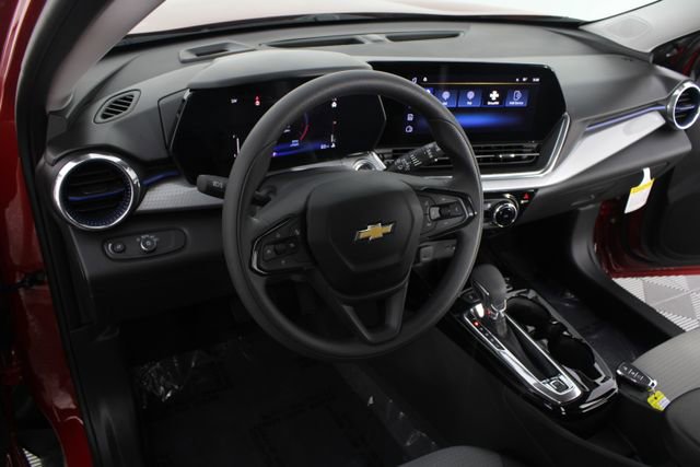 New 2026 Chevrolet Trax LT image 8