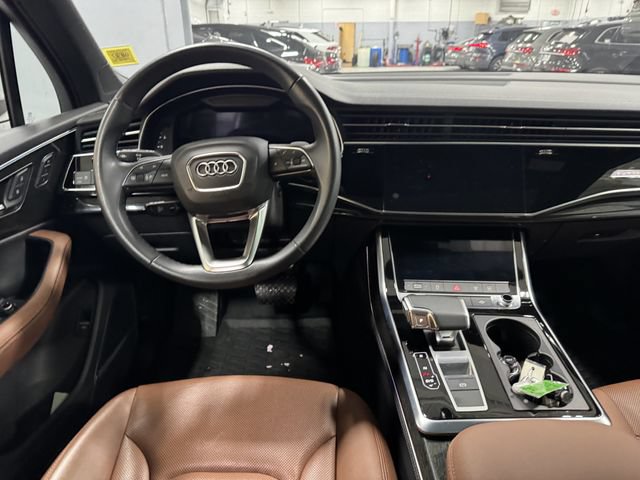 Certified 2023 Audi Q7 2.0T Premium Plus w/ Premium Plus Package AWD/4WD image 16