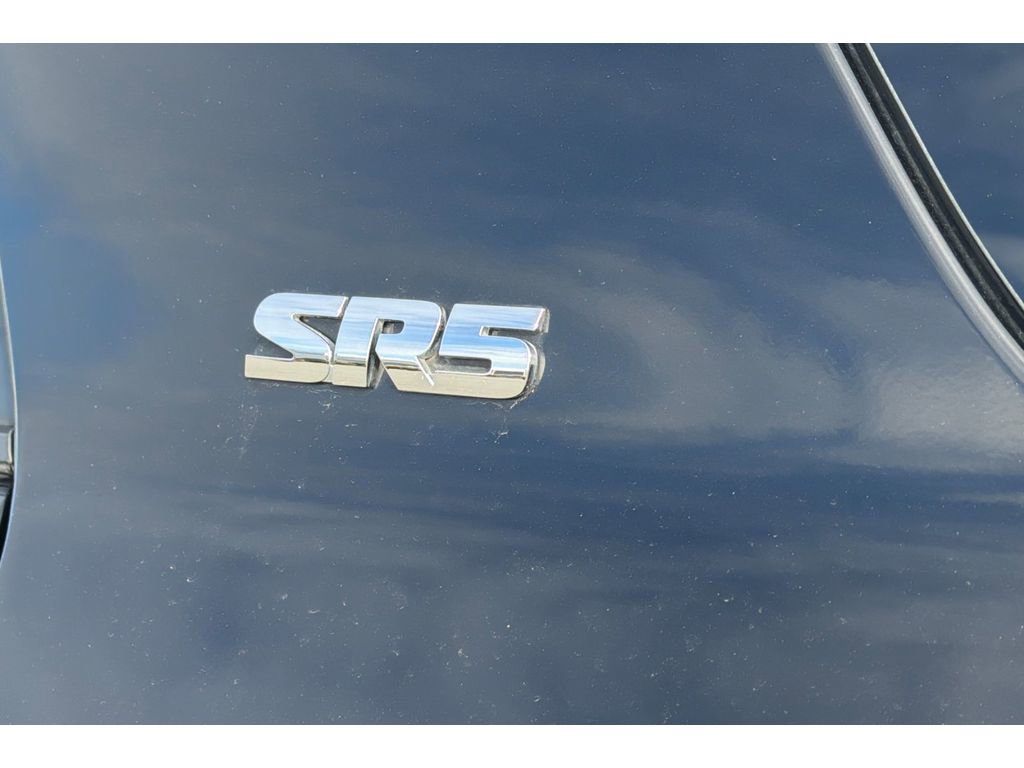 Used 2022 Toyota 4Runner SR5 Premium w/ Moonroof Package image 35