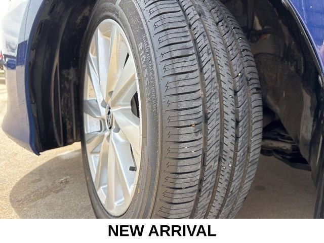 Used 2023 Toyota Camry LE image 18