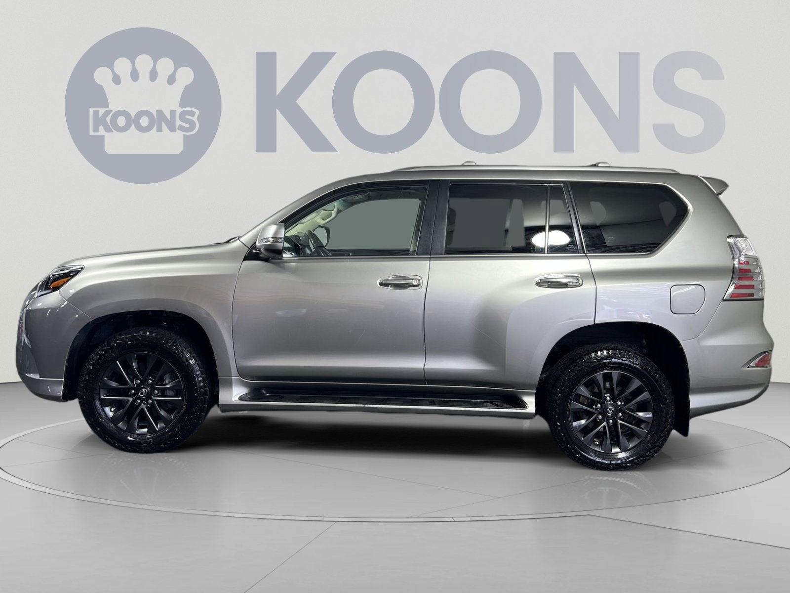Used 2023 Lexus GX 460 Premium w/ Premium Package AWD/4WD image 2