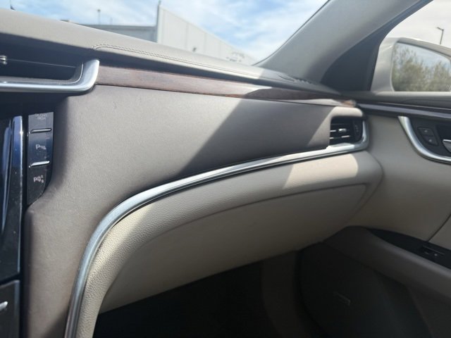 Used 2014 Cadillac XTS Platinum image 28