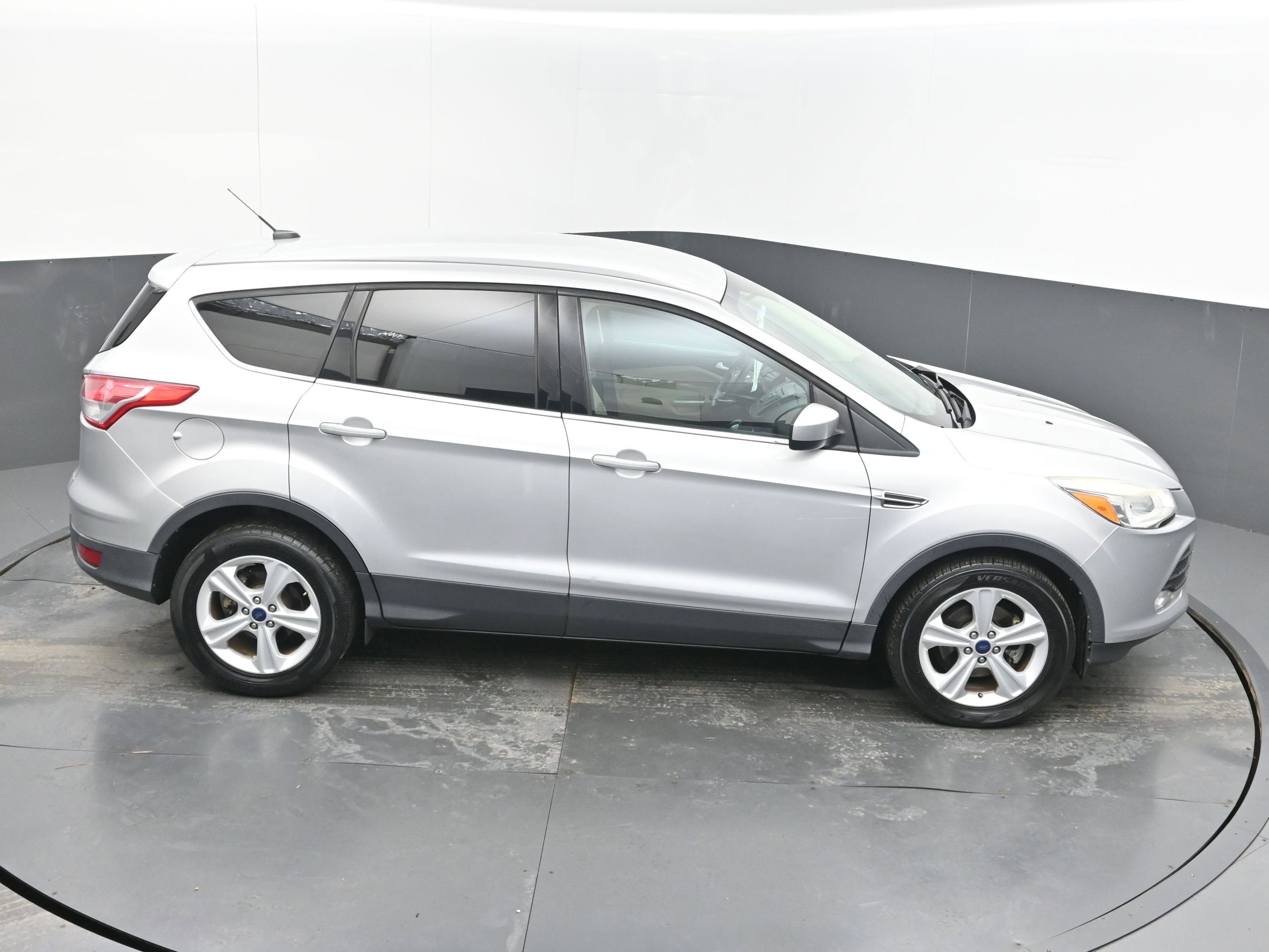 Used 2016 Ford Escape SE image 33