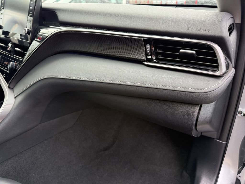 Used 2024 Toyota Camry XSE image 16