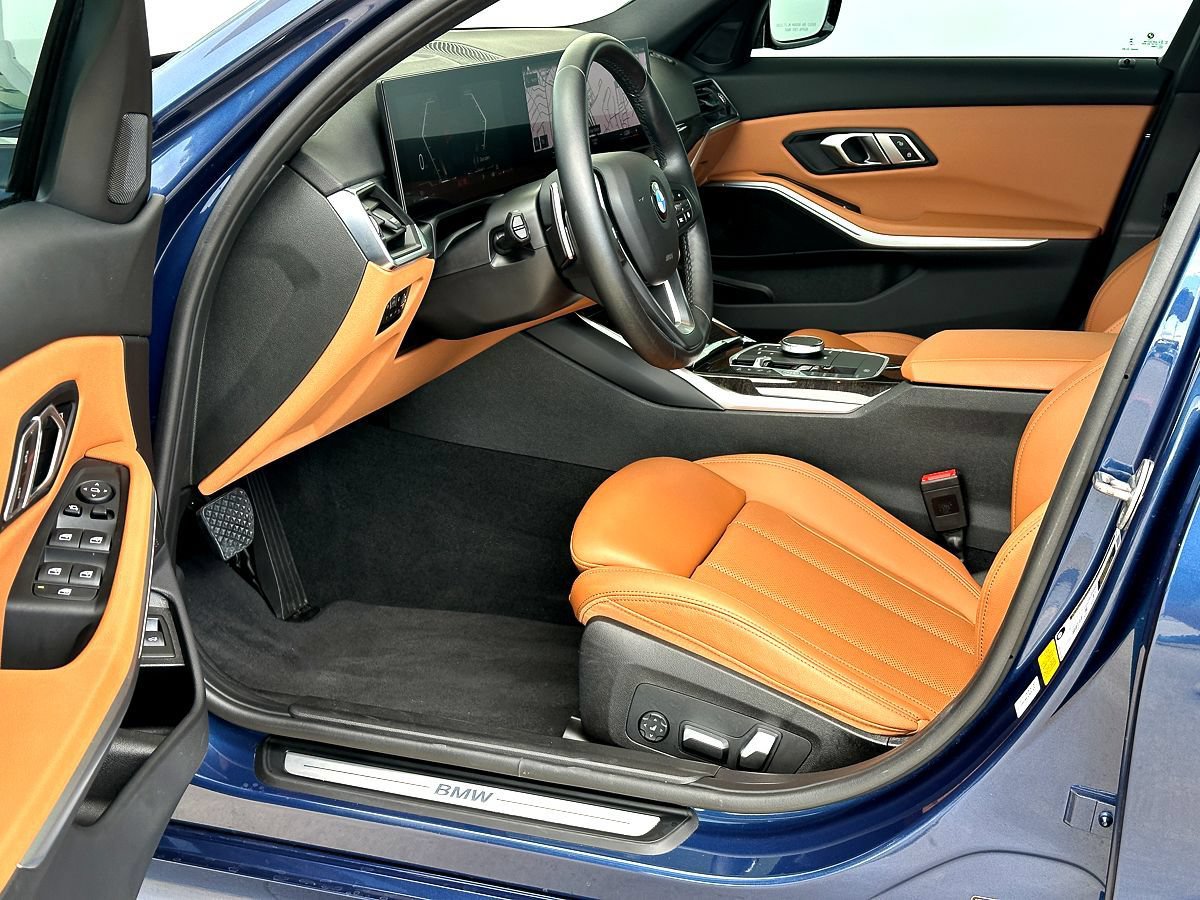 Certified 2023 BMW 330i Sedan w/ Parking Assistance Package RWD image 10